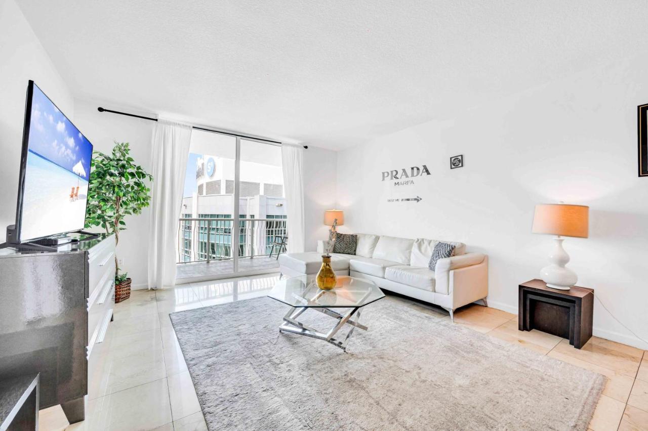 Апартаменти Modern 1 Bed In The Heart Of Brickell With Free Parking Маямі Екстер'єр фото